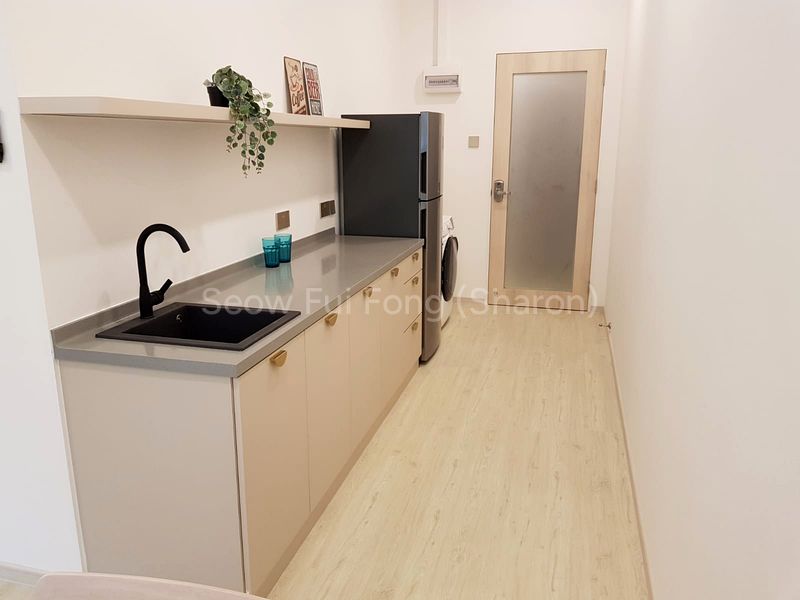 1 Bed Apartment (Condo) for Rent in  Harbourlights - Image 6